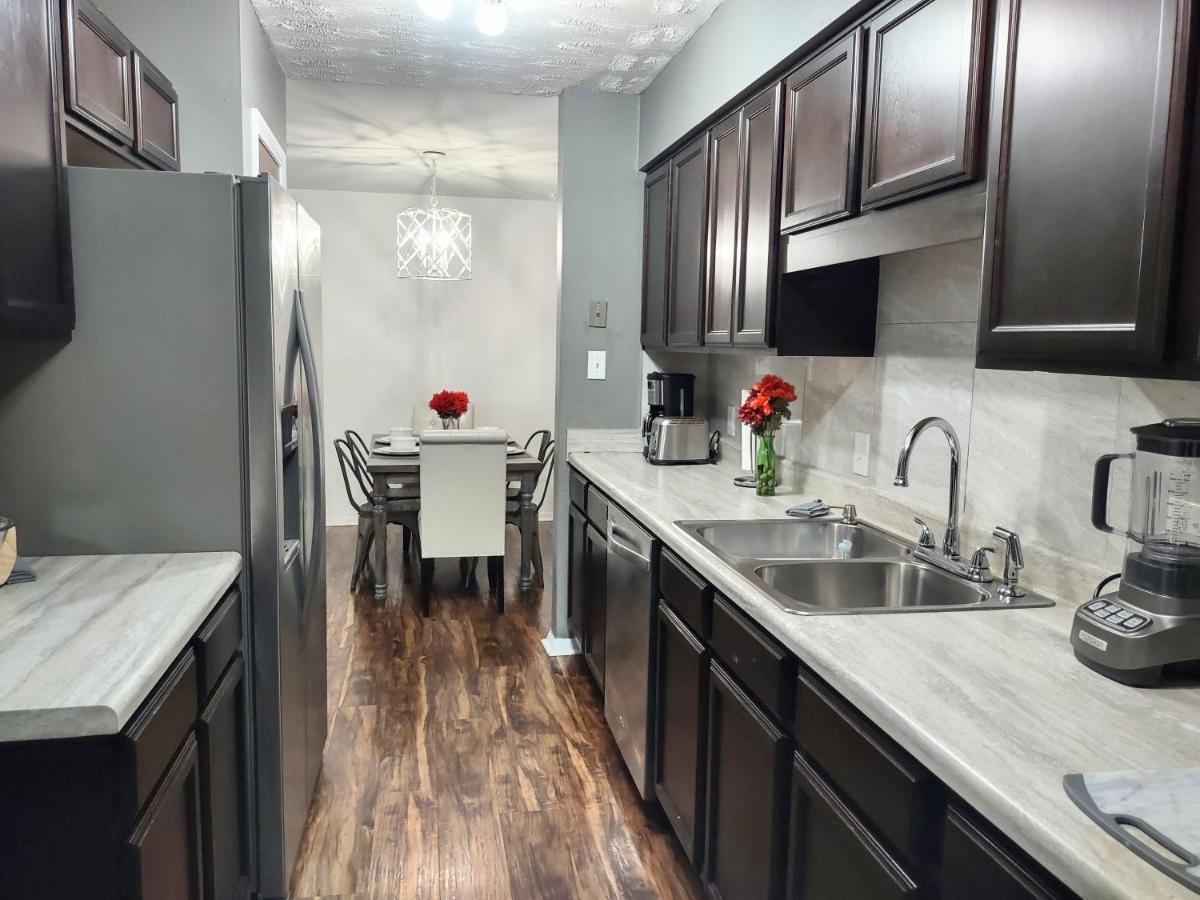 Charming Condo In Central رالي المظهر الخارجي الصورة